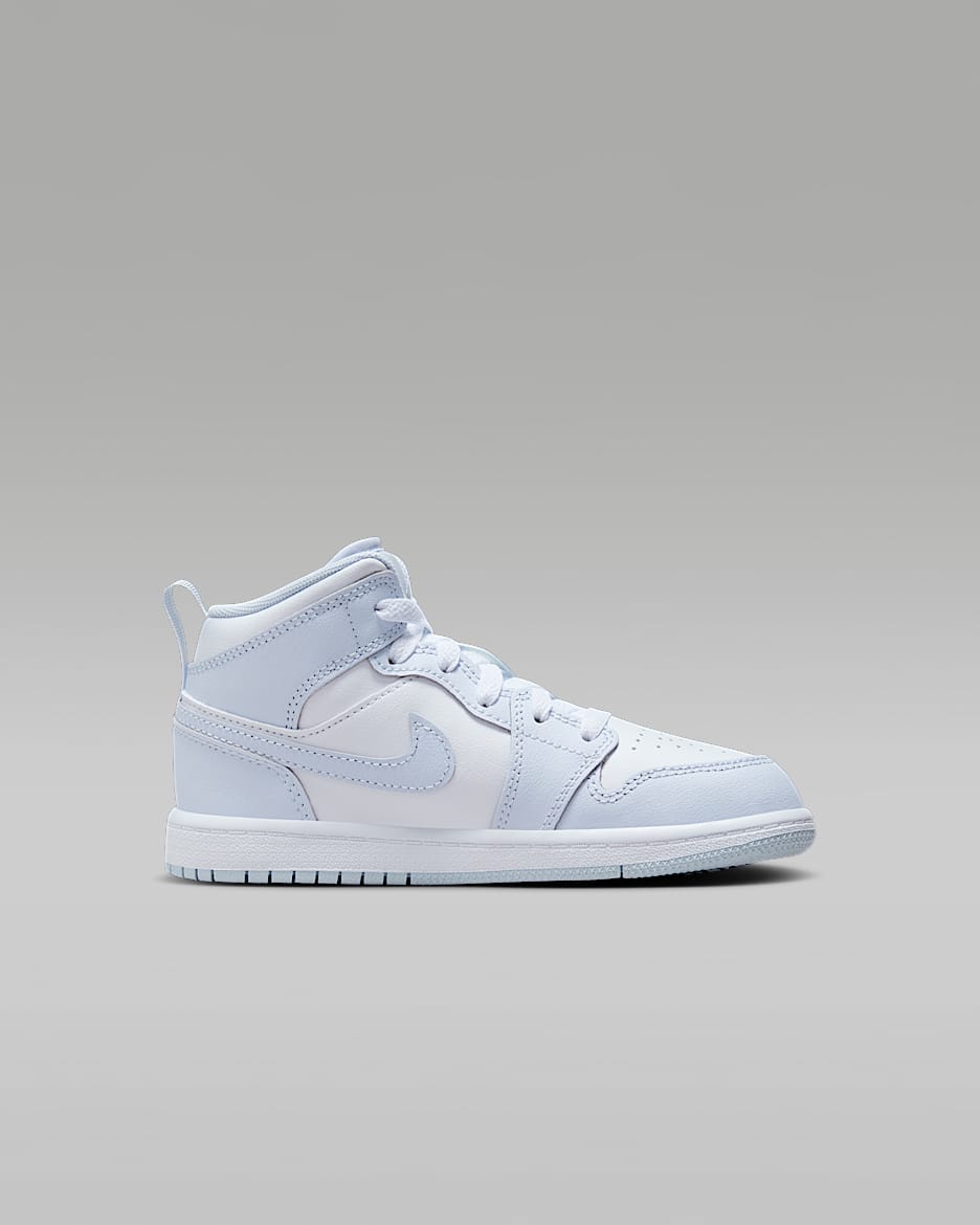 Jordan 1 Mid Little Kids Shoes. Nike